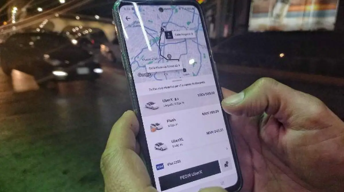 Uber alza de precios 1